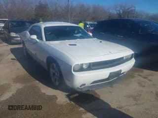 ✅ 2013 Dodge Challenger SXT • VIN: 2C3CDYAG2DH530794 • Lot: 41292007. Wystawiony na IAAI z przebiegiem 218 464 mil. Bezpłatny archiwum sprzedaży aukcyjnych z USA i szczegółowy raport historii pojazdu na DreamBid. Zdjęcie 1.