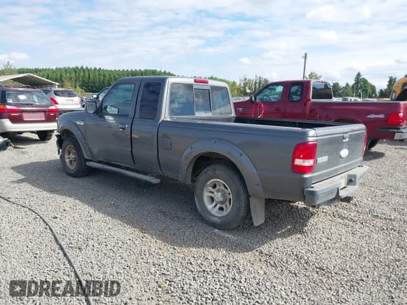 ✅ 2009 Ford Ranger XLT • VIN: 1FTYR44EX9PA10500 • Лот: 43005915. Опубликован ранее на IAAI с пробегом 127 613 миль. Бесплатный доступ к архиву аукционных продаж из США и подробный отчёт об истории автомобиля на DreamBid. Изображение 3.