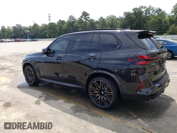 ✅ 2024 BMW X5 M Competition • VIN: 5YM13ET01R9T09271 • Lot: 68989084. Listed on Copart with 6,741 mi. Free auction sales archive from the USA and detailed vehicle history report at DreamBid. Image 2.