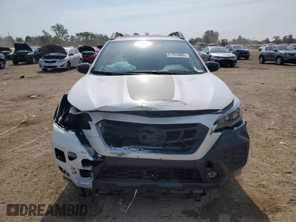 ✅ 2024 Subaru Outback Wilderness • VIN: 4S4BTGUD1R3264146 • Lot: 67463805. Listed on Copart with 8,063 mi. Free auction sales archive from the USA and detailed vehicle history report at DreamBid. Image 5.