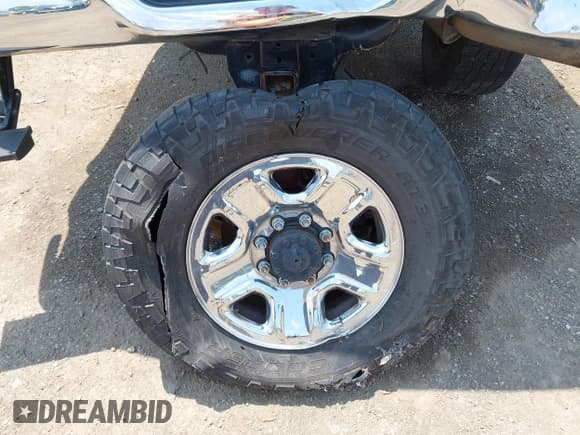 ✅ 2017 Ram 2500 Tradesman • VIN: 3C6UR5CJ9HG516283 • Lot: 42299852. Wystawiony na IAAI z przebiegiem 70 973 mil. Bezpłatny archiwum sprzedaży aukcyjnych z USA i szczegółowy raport historii pojazdu na DreamBid. Zdjęcie 12.