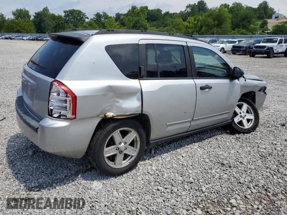 ✅ 2008 Jeep Compass Sport • VIN: 1J8FT47W18D735151 • Lot: 80169025. Listed on Copart with 214,904 mi. Free auction sales archive from the USA and detailed vehicle history report at DreamBid. Image 3.