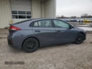 ✅ 2017 Hyundai Ioniq Blue • VIN: KMHC65LC2HU047061 • Lot: 51513465. Wystawiony na Copart z przebiegiem 106 466 mil. Bezpłatny archiwum sprzedaży aukcyjnych z USA i szczegółowy raport historii pojazdu na DreamBid. Zdjęcie 3.