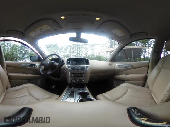 ✅ 2018 Nissan Pathfinder S • VIN: 5N1DR2MNXJC619242 • Лот: 42436666. Опубликован ранее на IAAI с пробегом 116 972 миль. Бесплатный доступ к архиву аукционных продаж из США и подробный отчёт об истории автомобиля на DreamBid. Изображение 18.