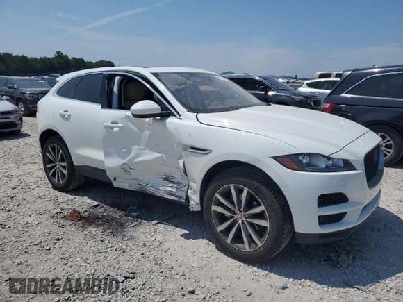 ✅ 2020 Jaguar F-Pace 25t Prestige • VIN: SADCK2FX1LA630796 • Lot: 62261985. Listed on Copart with 13,431 mi. Free auction sales archive from the USA and detailed vehicle history report at DreamBid. Image 4.