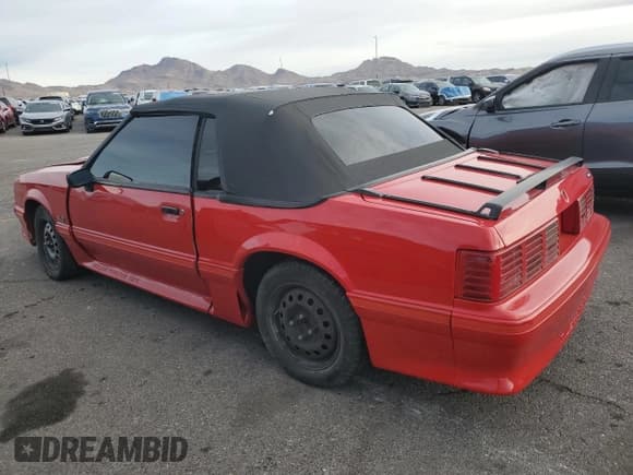 ✅ 1989 Ford Mustang GT • VIN: 1FABP45E8KF102846 • Lot: 46000625. Listed on Copart with 97,461 mi. Free auction sales archive from the USA and detailed vehicle history report at DreamBid. Image 2.
