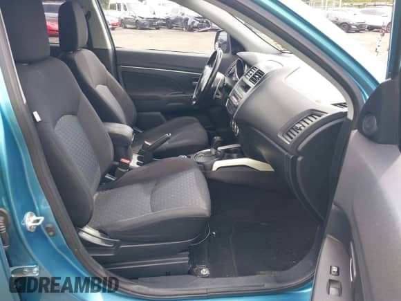 2011 Mitsubishi Outlander SE with VIN JA4AR4AU1BZ013173, listed as a IAAI auction lot 43310826 with 220,732 mi miles and . Bid and sale history available at DreamBid. Image 5.