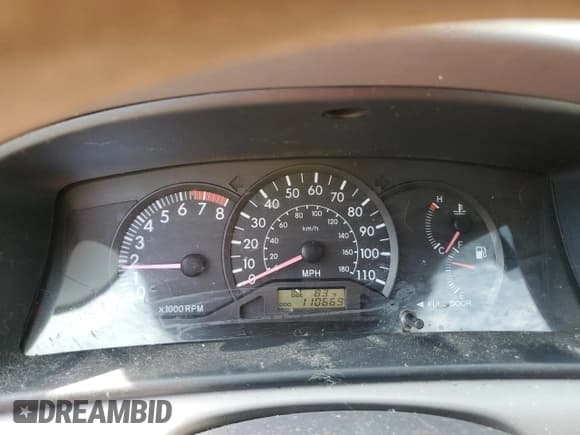 ✅ 2004 Toyota Corolla CE • VIN: 2T1BR32E74C177343 • Лот: 86651435. Опубликован ранее на Copart с пробегом 110 669 миль. Бесплатный доступ к архиву аукционных продаж из США и подробный отчёт об истории автомобиля на DreamBid. Изображение 9.