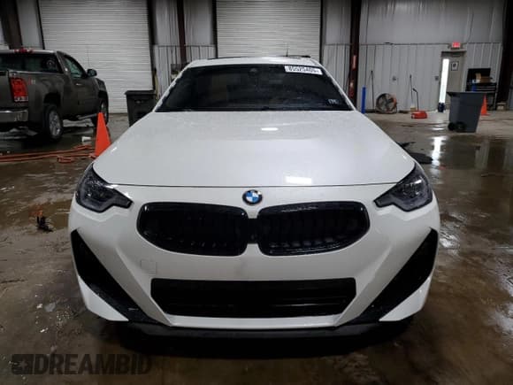 ✅ 2024 BMW 2 Series M240i xDrive • VIN: 3MW53CM06R8E22850 • Лот: 85525405. Опубликован ранее на Copart с пробегом 7 183 миль. Бесплатный доступ к архиву аукционных продаж из США и подробный отчёт об истории автомобиля на DreamBid. Изображение 5.