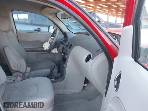 ✅ 2011 Chevrolet HHR 1LT • VIN: 3GNBABFWXBS532565 • Lot: 41233953. Listed on IAAI with 103,956 mi. Free auction sales archive from the USA and detailed vehicle history report at DreamBid. Image 5.