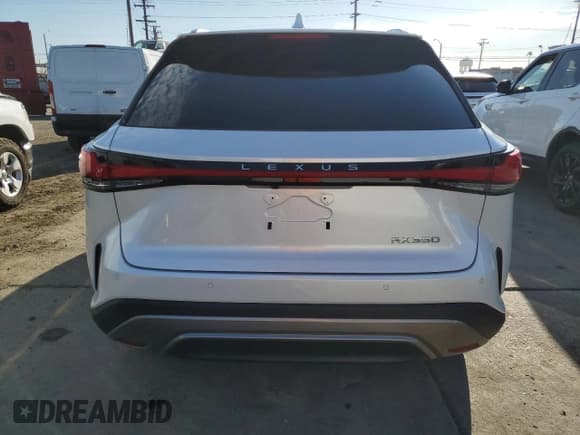 ✅ 2024 Lexus RX 350 • VIN: 2T2BAMBA3RC031180 • Лот: 68958155. Опубликован ранее на Copart с пробегом 7 456 миль. Бесплатный доступ к архиву аукционных продаж из США и подробный отчёт об истории автомобиля на DreamBid. Изображение 6.