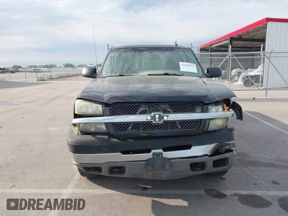 ✅ 2003 Chevrolet Silverado 2500HD LT • VIN: 1GCHK29133E152205 • Lot: 43109431. Wystawiony na IAAI z przebiegiem 267 461 mil. Bezpłatny archiwum sprzedaży aukcyjnych z USA i szczegółowy raport historii pojazdu na DreamBid. Zdjęcie 12.