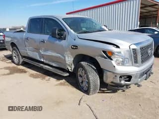✅ 2017 Nissan Titan SV • VIN: 1N6AA1F27HN552008 • Lot: 41321588. Listed on IAAI with 116,270 mi. Free auction sales archive from the USA and detailed vehicle history report at DreamBid. Image 1.