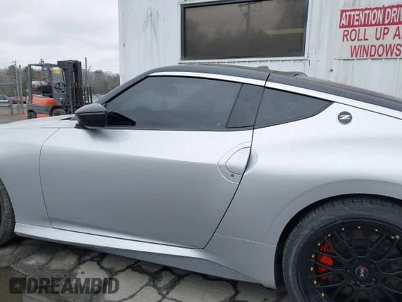 ✅ 2024 Nissan Z Performance • VIN: JN1BZ4BH8RM362157 • Лот: 41553369. Опубликован ранее на IAAI с пробегом 398 миль. Бесплатный доступ к архиву аукционных продаж из США и подробный отчёт об истории автомобиля на DreamBid. Изображение 14.