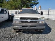 ✅ 2003 Chevrolet Silverado 1500 • VIN: 1GBJC33103F175582 • Lot: 71236915. Wystawiony na Copart z przebiegiem 145 088 mil. Bezpłatny archiwum sprzedaży aukcyjnych z USA i szczegółowy raport historii pojazdu na DreamBid. Zdjęcie 5.