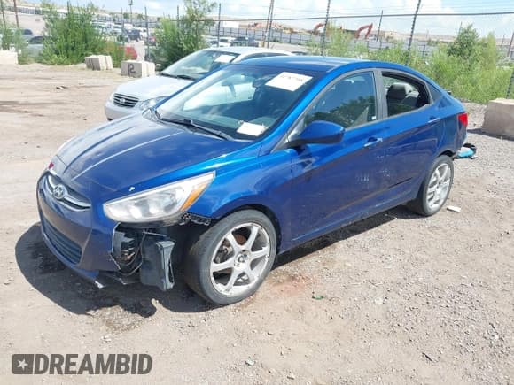 ✅ 2016 Hyundai Accent SE • VIN: KMHCT4AE0GU105528 • Lot: 42787768. Listed on IAAI with 147,857 mi. Free auction sales archive from the USA and detailed vehicle history report at DreamBid. Image 2.