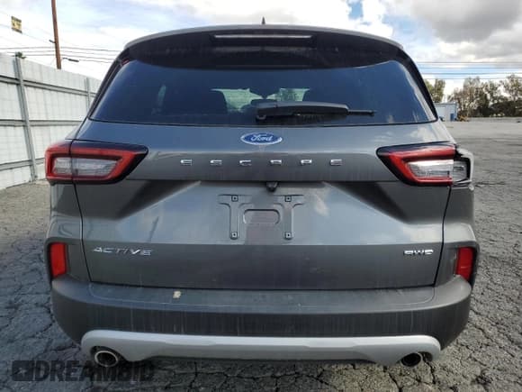 ✅ 2025 Ford Escape Active • VIN: 1FMCU9GN9SUA84818 • Lot: 92813455. Listed on Copart with 20,198 mi. Free auction sales archive from the USA and detailed vehicle history report at DreamBid. Image 6.