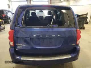 2019 Dodge Grand Caravan SE z VIN 2C4RDGBG4KR729271, wystawiony jako Copart lot #82603105 z przebiegiem 126 478 mil mil oraz Czysty tytuł • Clean title. Historia ofert i sprzedaży dostępna na DreamBid. Obrazek 6.