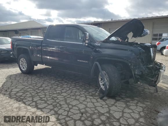 ✅ 2015 GMC Sierra 1500 SLE • VIN: 1GTV2UEC7FZ253430 • Lot: 80701054. Wystawiony na Copart z przebiegiem 124 305 mil. Bezpłatny archiwum sprzedaży aukcyjnych z USA i szczegółowy raport historii pojazdu na DreamBid. Zdjęcie 4.