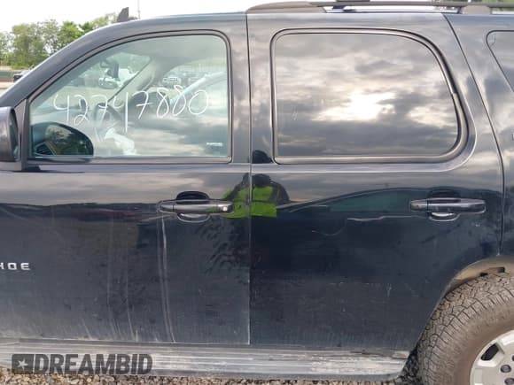 ✅ 2013 Chevrolet Tahoe LT • VIN: 1GNSKBE0XDR299416 • Лот: 42747880. Опубликован ранее на IAAI с пробегом 131 231 миль. Бесплатный доступ к архиву аукционных продаж из США и подробный отчёт об истории автомобиля на DreamBid. Изображение 15.