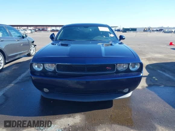 ✅ 2013 Dodge Challenger R/T Classic • VIN: 2C3CDYBT5DH611493 • Lot: 42227574. Wystawiony na IAAI z przebiegiem 76 907 mil. Bezpłatny archiwum sprzedaży aukcyjnych z USA i szczegółowy raport historii pojazdu na DreamBid. Zdjęcie 12.