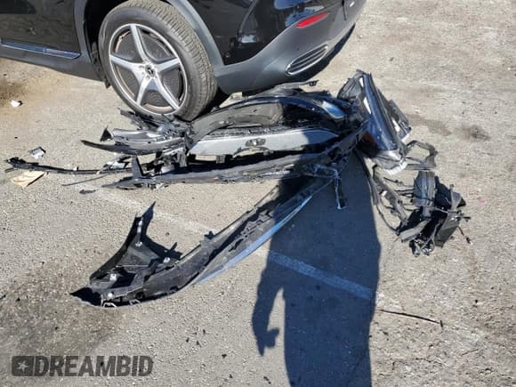 ✅ 2023 Mercedes-Benz EQE 350 • VIN: 4JGGM1CB7PA005492 • Lot: 80987223. Wystawiony na Copart z przebiegiem 3 310 mil. Bezpłatny archiwum sprzedaży aukcyjnych z USA i szczegółowy raport historii pojazdu na DreamBid. Zdjęcie 13.