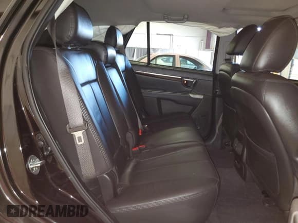 ✅ 2012 Hyundai Santa Fe Limited • VIN: 5XYZKDAG1CG109277 • Lot: 87080084. Listed on Copart with 86,219 mi. Free auction sales archive from the USA and detailed vehicle history report at DreamBid. Image 11.