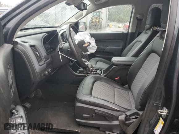 ✅ 2018 Chevrolet Colorado 4WD Z71 • VIN: 1GCGTDEN3J1207723 • Лот: 69372683. Опубликован ранее на Copart с пробегом 74 673 миль. Бесплатный доступ к архиву аукционных продаж из США и подробный отчёт об истории автомобиля на DreamBid. Изображение 7.