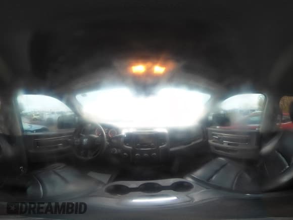 ✅ 2018 Ram 2500 SLT • VIN: 3C6UR5DL0JG245815 • Lot: 43717796. Listed on IAAI with 194,418 mi. Free auction sales archive from the USA and detailed vehicle history report at DreamBid. Image 18.