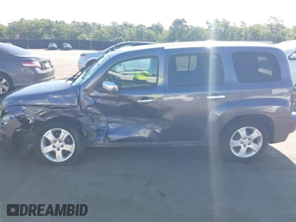 ✅ 2006 Chevrolet HHR LT • VIN: 3GNDA23D26S600097 • Lot: 42200567. Listed on IAAI with 195,093 mi. Free auction sales archive from the USA and detailed vehicle history report at DreamBid. Image 13.