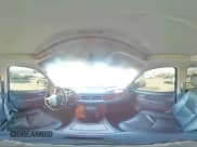 ✅ 2011 Chevrolet Suburban LTZ • VIN: 1GNSKKE38BR207064 • Lot: 70100724. Wystawiony na Copart z przebiegiem 209 336 mil. Bezpłatny archiwum sprzedaży aukcyjnych z USA i szczegółowy raport historii pojazdu na DreamBid. Zdjęcie 13.