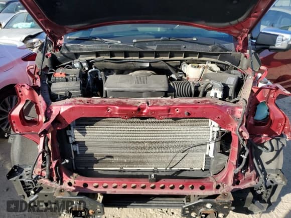 ✅ 2019 GMC Sierra 1500 • VIN: 1GTR9DELXKZ338107 • Лот: 84355215. Опубликован ранее на Copart с пробегом 108 405 миль. Бесплатный доступ к архиву аукционных продаж из США и подробный отчёт об истории автомобиля на DreamBid. Изображение 11.