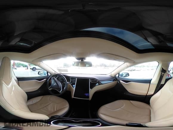 ✅ 2013 Tesla Model S • VIN: 5YJSA1CN7DFP05324 • Lot: 43893560. Wystawiony na IAAI z przebiegiem 89 772 mil. Bezpłatny archiwum sprzedaży aukcyjnych z USA i szczegółowy raport historii pojazdu na DreamBid. Zdjęcie 20.