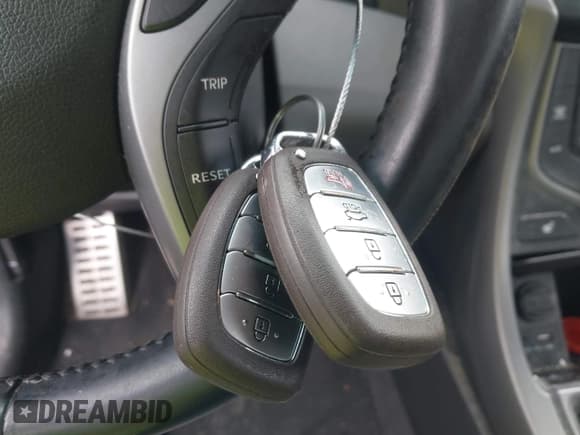 ✅ 2015 Hyundai Elantra Sport • VIN: KMHDH4AH7FU380358 • Lot: 42199758. Listed on IAAI with 114,348 mi. Free auction sales archive from the USA and detailed vehicle history report at DreamBid. Image 11.