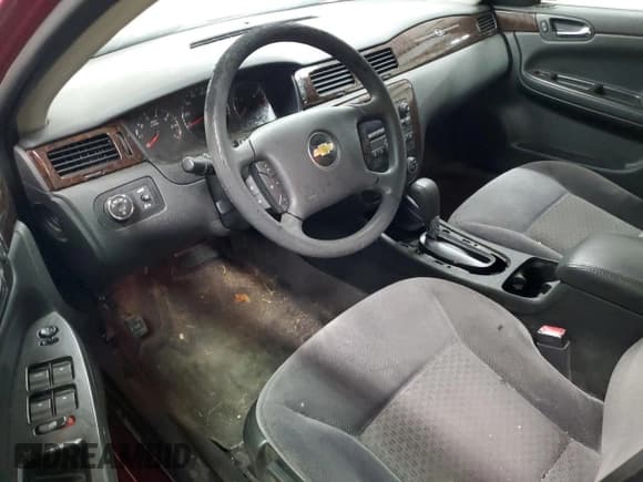 ✅ 2015 Chevrolet Impala LT • VIN: 2G1WB5E30F1149549 • Лот: 62441364. Опубликован ранее на Copart с пробегом 174 892 миль. Бесплатный доступ к архиву аукционных продаж из США и подробный отчёт об истории автомобиля на DreamBid. Изображение 8.