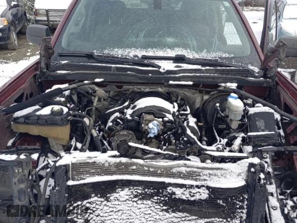 ✅ 2014 Chevrolet Silverado 1500 Work Truck • VIN: 3GCUKPEH1EG294742 • Lot: 75556434. Listed on Copart with 201,890 mi. Free auction sales archive from the USA and detailed vehicle history report at DreamBid. Image 11.