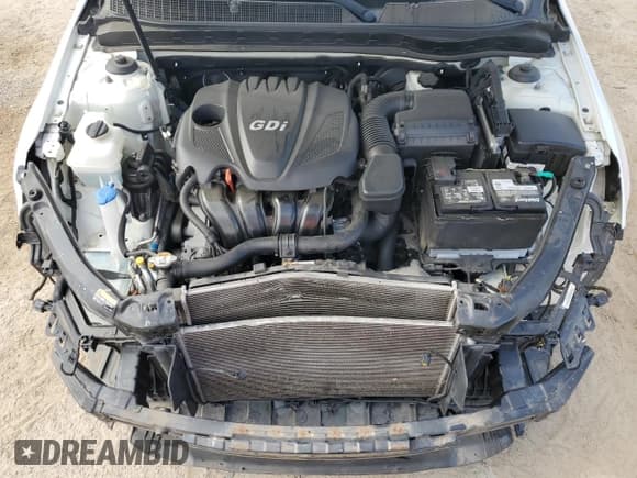 ✅ 2015 Kia Optima LX • VIN: KNAGM4A70F5530399 • Лот: 84230165. Опубликован ранее на Copart с пробегом 85 239 миль. Бесплатный доступ к архиву аукционных продаж из США и подробный отчёт об истории автомобиля на DreamBid. Изображение 11.