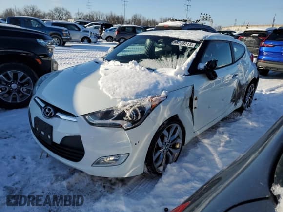 ✅ 2014 Hyundai Veloster • VIN: KMHTC6AD7EU213774 • Lot: 88239215. Wystawiony na Copart z przebiegiem 135 631 mil. Bezpłatny archiwum sprzedaży aukcyjnych z USA i szczegółowy raport historii pojazdu na DreamBid. Zdjęcie 1.