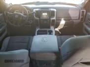 ✅ 2017 Ram 2500 • VIN: 3C6UR4MJ3HG744160 • Лот: 96611655. Опубликован ранее на Copart с пробегом 127 184 миль. Бесплатный доступ к архиву аукционных продаж из США и подробный отчёт об истории автомобиля на DreamBid. Изображение 8.