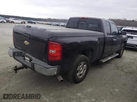 ✅ 2008 Chevrolet Silverado 1500 2LT • VIN: 2GCEC19J181266349 • Lot: 43230045. Wystawiony na Copart z przebiegiem 204 540 mil. Bezpłatny archiwum sprzedaży aukcyjnych z USA i szczegółowy raport historii pojazdu na DreamBid. Zdjęcie 3.