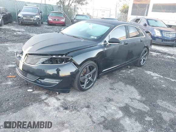 ✅ 2016 Lincoln MKZ • VIN: 3LN6L2J90GR633985 • Lot: 43474255. Wystawiony na IAAI z przebiegiem 96 443 mil. Bezpłatny archiwum sprzedaży aukcyjnych z USA i szczegółowy raport historii pojazdu na DreamBid. Zdjęcie 2.