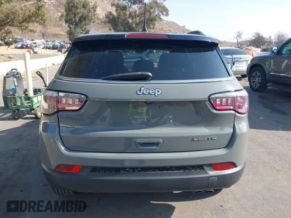 ✅ 2020 Jeep Compass Limited • VIN: 3C4NJCCB0LT211515 • Lot: 43619679. Listed on IAAI with 113,923 mi. Free auction sales archive from the USA and detailed vehicle history report at DreamBid. Image 16.