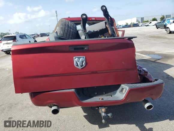 2013 Ram 1500 Express z VIN 1C6RR6KT7DS594837, wystawiony jako Copart lot #66371985 z przebiegiem Nie podano mil oraz Nie do naprawy • Non repairable. Historia ofert i sprzedaży dostępna na DreamBid. Obrazek 6.