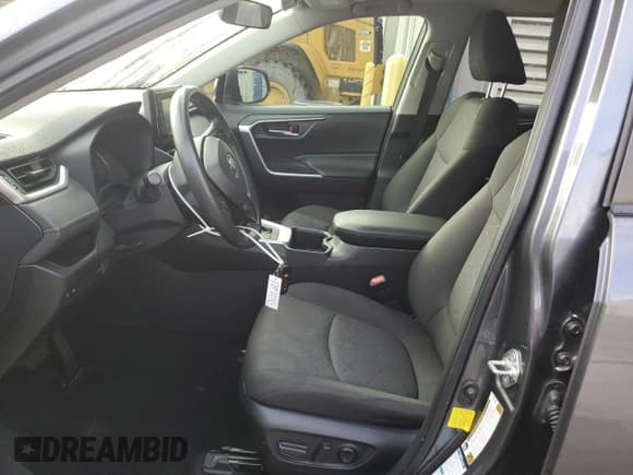 ✅ 2022 Toyota RAV4 Hybrid XLE • VIN: JTMRWRFV5ND562988 • Лот: 86077865. Опубликован ранее на Copart с пробегом 87 183 миль. Бесплатный доступ к архиву аукционных продаж из США и подробный отчёт об истории автомобиля на DreamBid. Изображение 7.