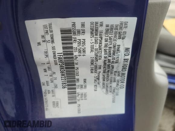 ✅ 2006 Ford Focus S • VIN: 1FAHP34N36W221836 • Lot: 92069465. Listed on Copart with 195,771 mi. Free auction sales archive from the USA and detailed vehicle history report at DreamBid. Image 12.