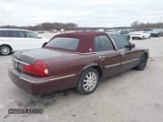 ✅ 2003 Mercury Grand Marquis GS Convenience • VIN: 2MEFM74W13X608197 • Lot: 43755712. Wystawiony na IAAI z przebiegiem 159 971 mil. Bezpłatny archiwum sprzedaży aukcyjnych z USA i szczegółowy raport historii pojazdu na DreamBid. Zdjęcie 4.