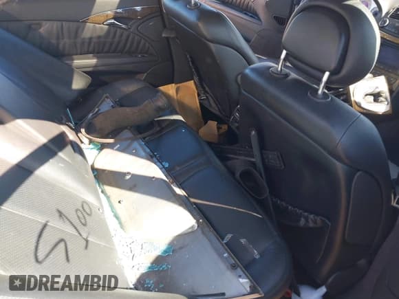 ✅ 2004 Mercedes-Benz E 500 • VIN: WDBUF70JX4A600606 • Lot: 43424068. Wystawiony na IAAI z przebiegiem Nie podano. Bezpłatny archiwum sprzedaży aukcyjnych z USA i szczegółowy raport historii pojazdu na DreamBid. Zdjęcie 8.