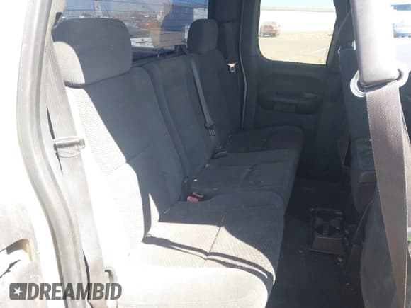 ✅ 2007 Chevrolet Silverado 1500 Work Truck • VIN: 1GCEC19C17Z610804 • Lot: 41652687. Listed on IAAI with 333,312 mi. Free auction sales archive from the USA and detailed vehicle history report at DreamBid. Image 8.