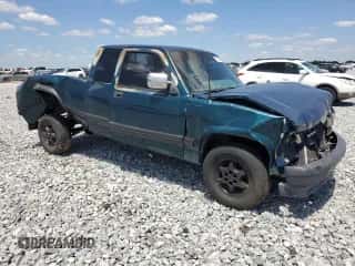 1995 Dodge Dakota z VIN 1B7GL23Y2SS377844, wystawiony jako Copart lot #53069825 z przebiegiem 168 777 mil mil oraz Szkoda całkowita • Salvage title. Historia ofert i sprzedaży dostępna na DreamBid. Obrazek 4.
