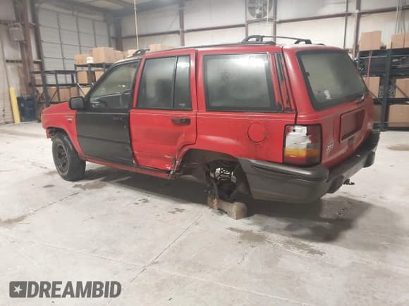 ✅ 1994 Jeep Grand Cherokee Laredo • VIN: 1J4FX58S8RC338678 • Lot: 43747413. Listed on IAAI with 286,861 mi. Free auction sales archive from the USA and detailed vehicle history report at DreamBid. Image 3.